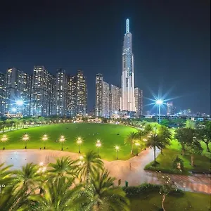 Royal Landmark Apartment
